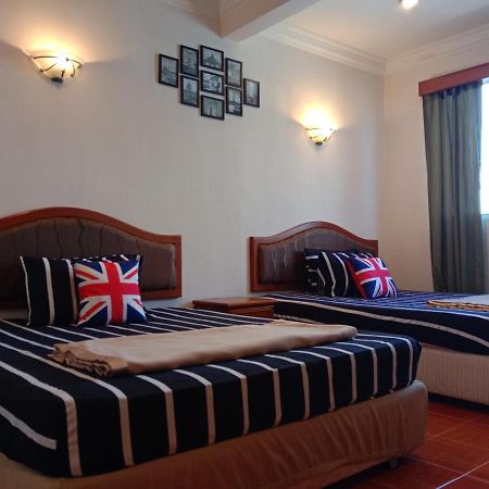 Glory Beach Resort Private Penthouse Port Dickson Bagian luar foto