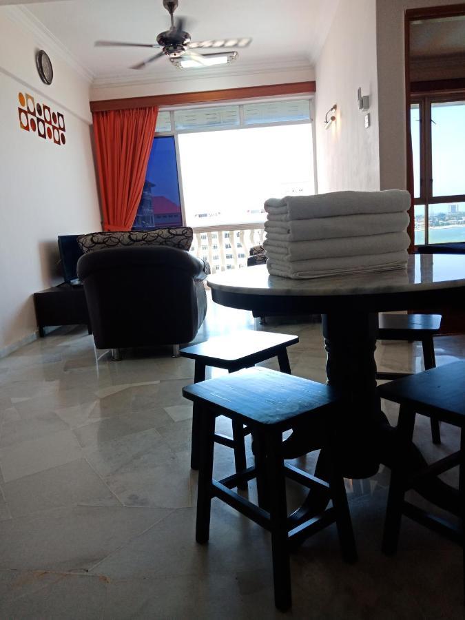 Glory Beach Resort Private Penthouse Port Dickson Bagian luar foto