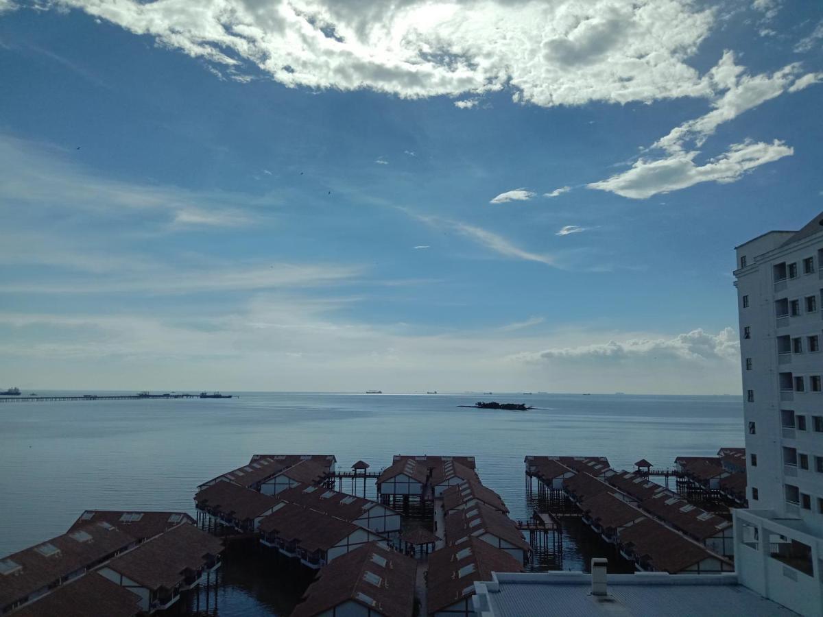 Glory Beach Resort Private Penthouse Port Dickson Bagian luar foto