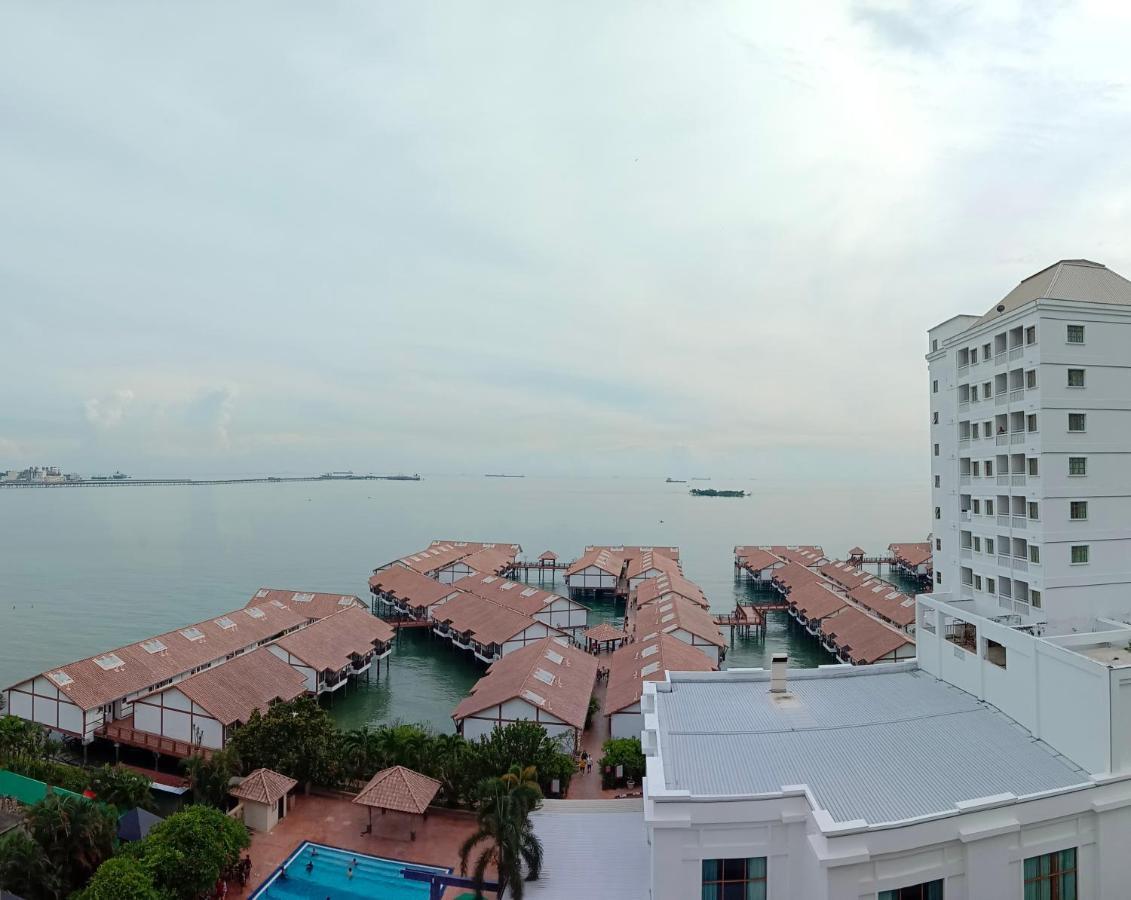 Glory Beach Resort Private Penthouse Port Dickson Bagian luar foto